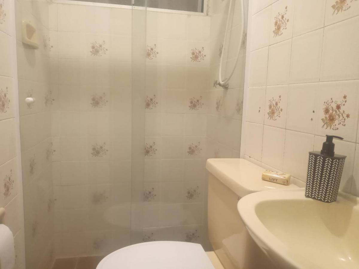 Elegante Apartamento No Centro De Curitiba Exterior foto